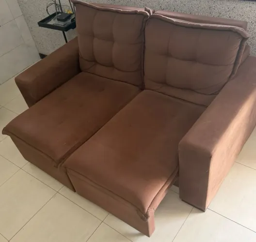 Sofá 2 lugares 