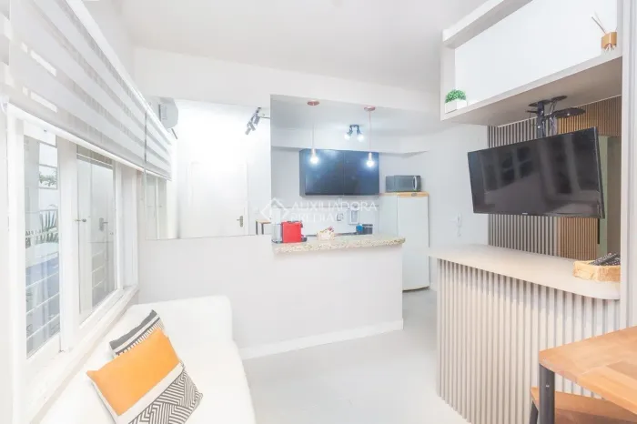 Studio para alugar com 26 m² - mobiliado - Boa Vista / Porto Alegre