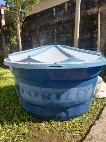 Caixa de água 500L com tampa