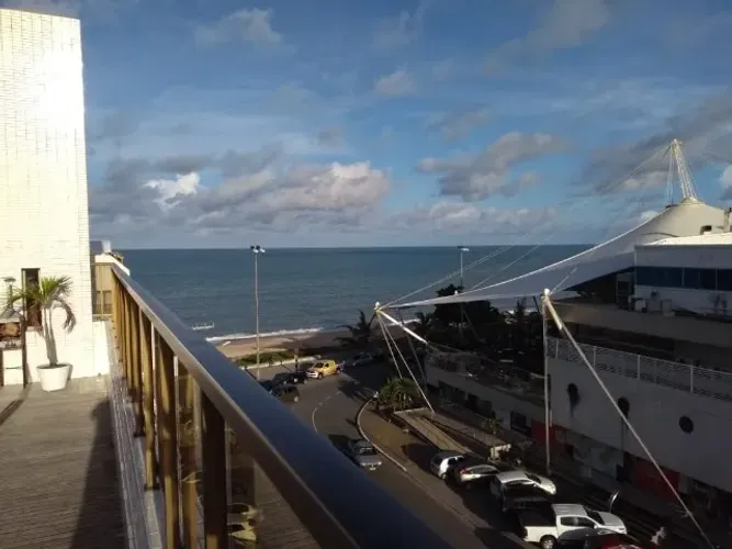 Alugo Flat na beira mar de Manaíra, cobertura toda mobiliada e com piscina privativa!