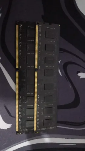 kit com 2 pentes de memória RAM DDR3 de 16GB TOTAL