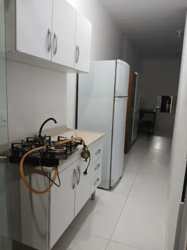 Alugo kit net. 1800 ... toda imobiliada. Com energia e luz a Internet inclusos.