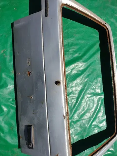 Tampa Traseira Fiat/Uno 1994/99 2 Portas.
