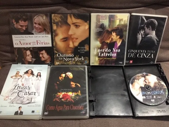 DVDs Romance/Comédia originais: Culpa é das Estrelas, Cinquenta tons de cinza