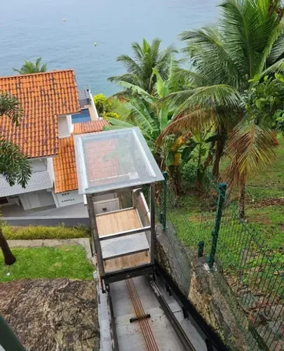 Montagem e manutenção de elevadores 