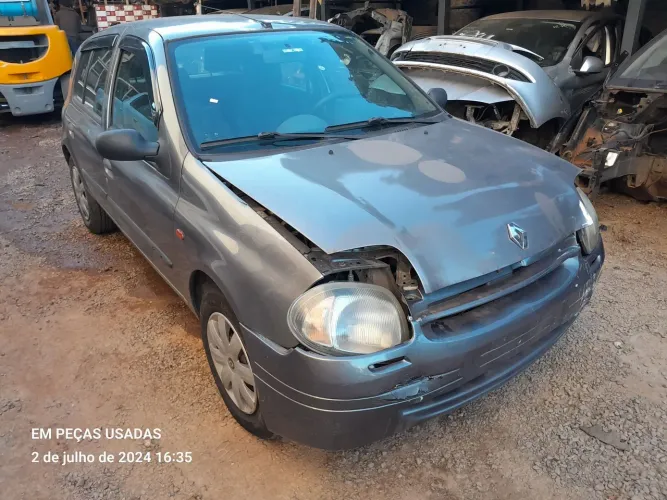 Sucata para retirada de peças Renault Clio 1.6 8v clio