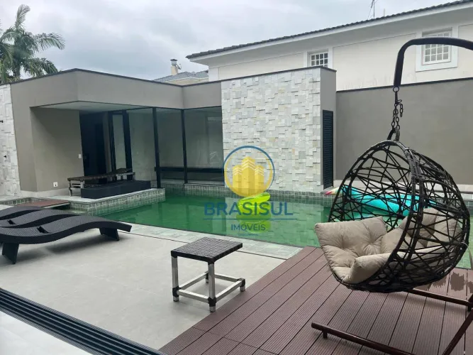 Casa em Condomínio de Acapulco no Guarujá
