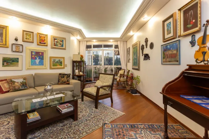 Apartamento à venda no Mercês - ARYA