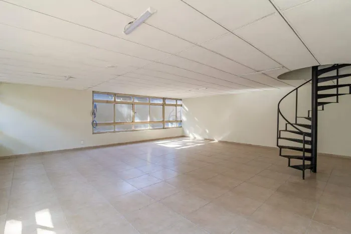 OPORTUNIDADE IMPERDÍVEL! LOJA COMERCIAL DE FRENTE PARA A W3 NORTE!