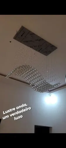 LUSTRE ONDA NO CRISTAL 