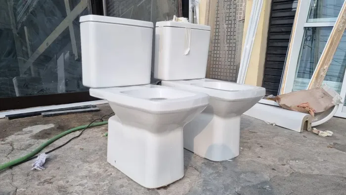 Vaso sanitário Deca quadrado linha Deluxe