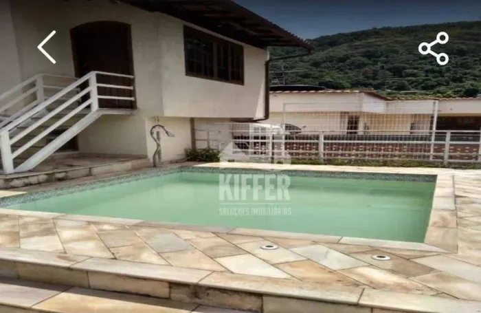 Casa Alto Padrão com Piscina, Sauna e 2 Salões em São Francisco 360m²