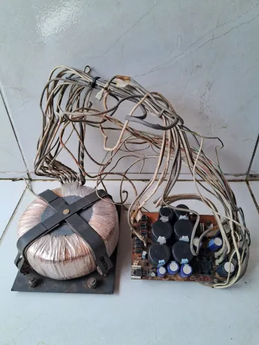 Fonte caixa ativa 700w