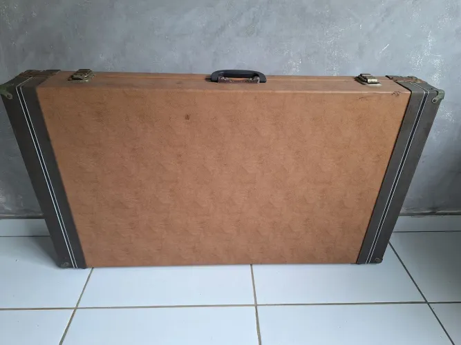 Case Vintage para Instrumento Musical - Proteção e Estilo