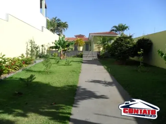 Locação de Casas / Padrão na cidade de São Carlos