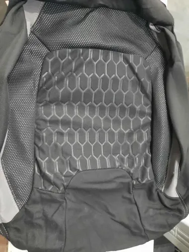 Capa encosto banco dianteiro esquerdo Renault Duster 2016 em diante