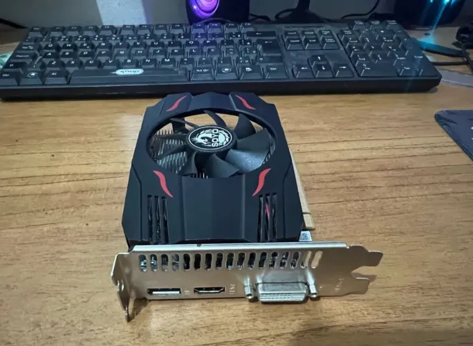 Placa de Vídeo RX 550 Ti 4GB DDR5