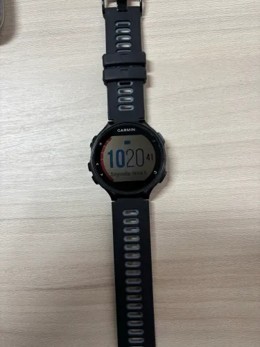 Garmin forerunner 735xt preto