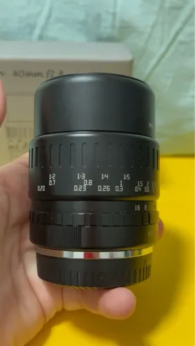 Lente 40mm ttartisan F2.8 seminova FX-MOUNT