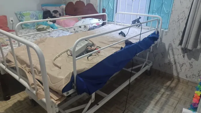 Cama Hospitalar Articulada