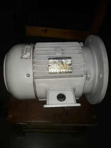 Motor Eberle 4 cv trifásico. 