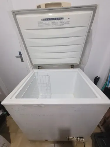 Freezer Horizontal 204 LITROS - Electrolux H210