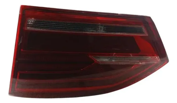 Lanterna Direita Tampa Traseira Volkswagen Jetta 2012 2013 Direito/passageiro Ok