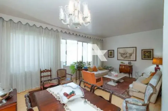 Apartamento : / Residencial / Leblon
