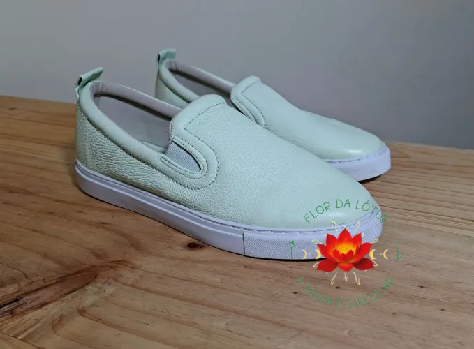 Tênis Slip On em Couro Mr Cat Tam.38