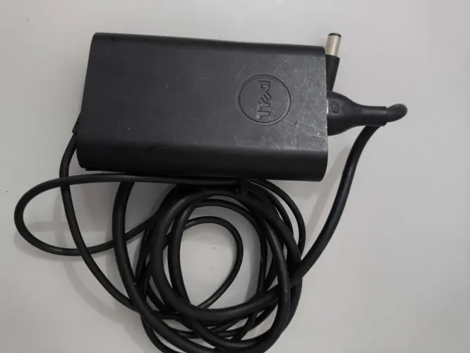 Carregador Dell latitude 5480
