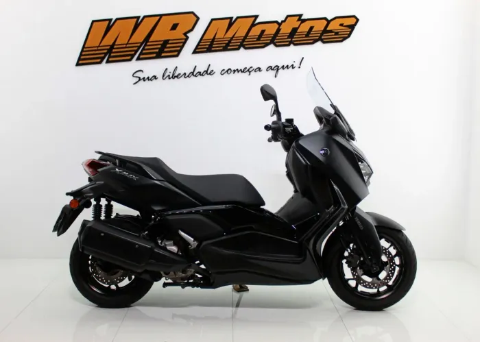 YAMAHA XMAX 250 CONNECTED ABS