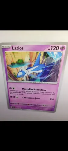 Carta Pokémon Latios - Colecionador bem conservada 