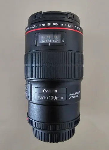  Lente Canon 100mm f/2.8L Macro IS USM - Série Vermelha -  Impecável