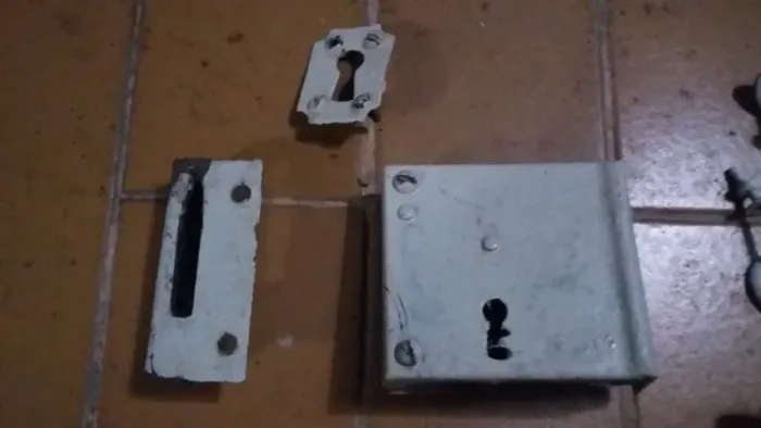 Fechadura antiga raridade