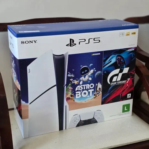 PlayStation 5 Slim versão mídia física lacrado