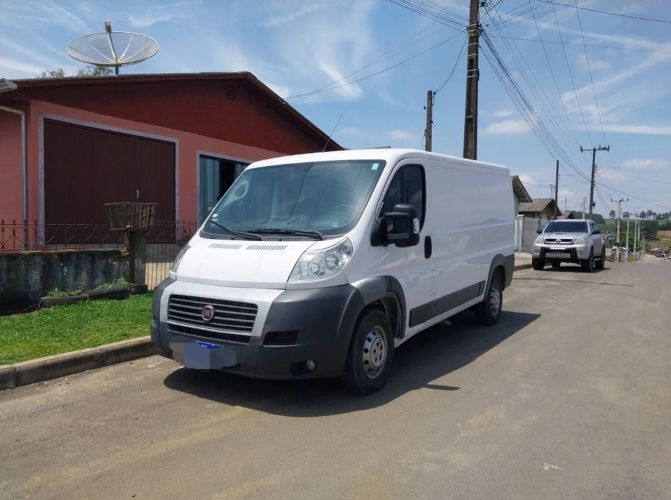 Imagem de Fiat Ducato Cargo Medio 2.3 16V Diesel 2018