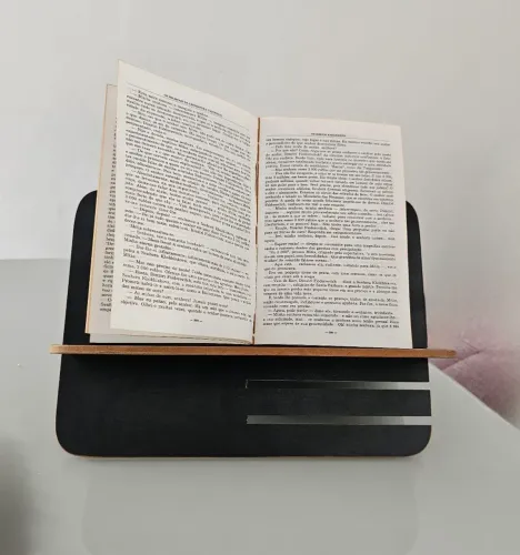 Apoiador de livros de madeira  - pouco uso