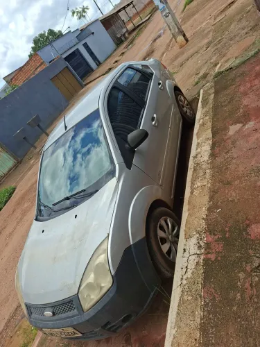 Ford Fiesta Sed. 1.6 8V Flex 4P 2009