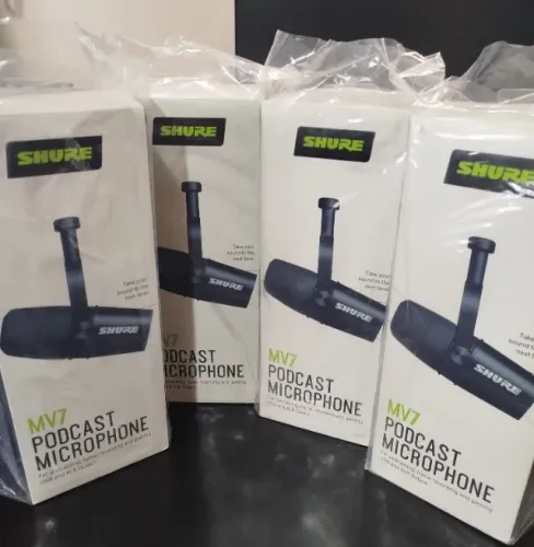 Kit 4x Microfones SHURE MV7 p/ Podcast