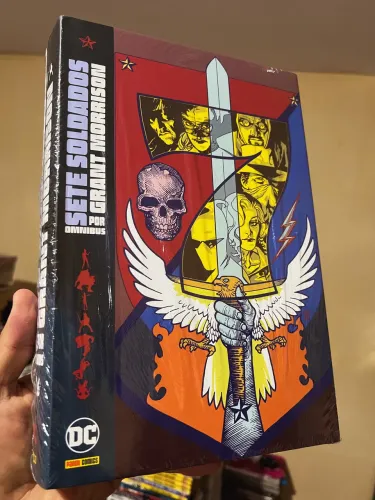 Sete Soldados da Vitória Omnibus lacrado