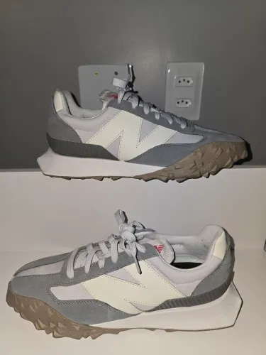 Tênis New Balance XC-72 Cinza e Branco