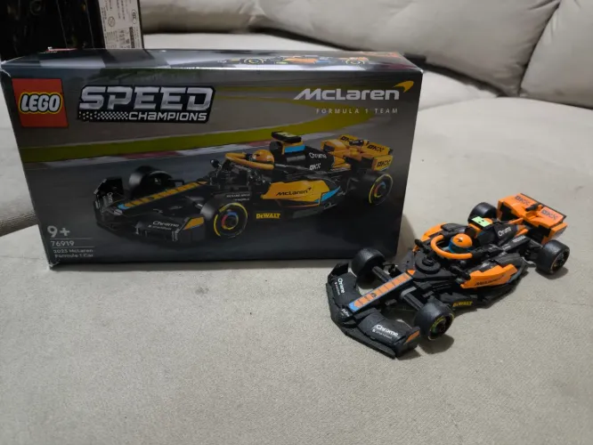 Carrinho LEGO Speed Champions McLaren Formula 1 Car 76919