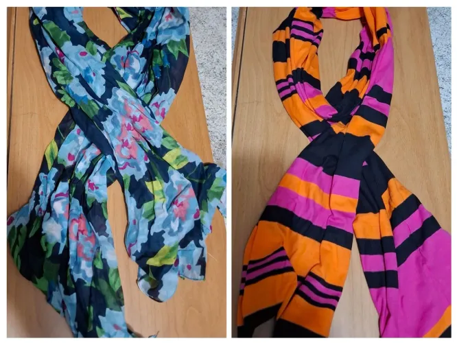 Lenços estampados e coloridos