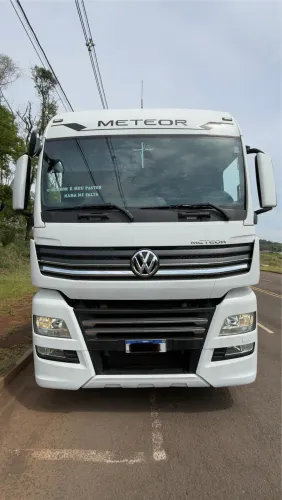 Caminhão VW Meteor 29.520 6x4 - Ano 2023 