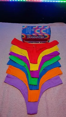 Calcinhas Diamantes Arco-Íris