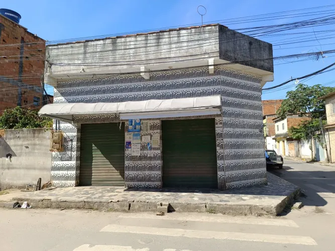 Alugo direito com proprietário em Ulisses Guimarães.