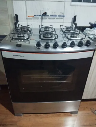 Fogão 6 bocas Brastemp em inox