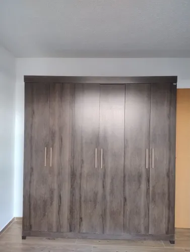Guarda roupa casal