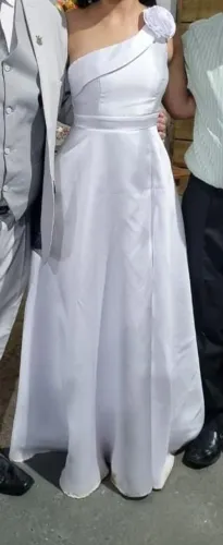 Vestido de noiva + véu