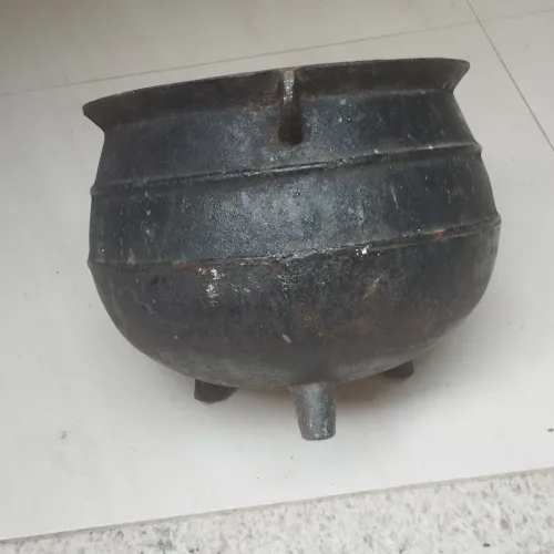 Panela de ferro dez litros
